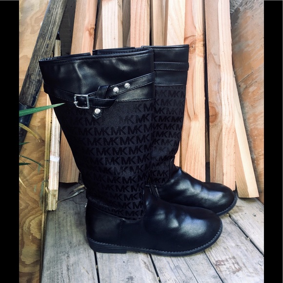 michael kors signature boots
